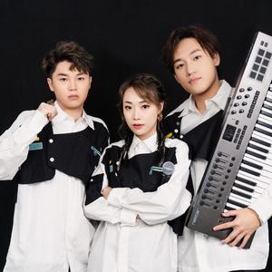 超会喷水的淫娃
